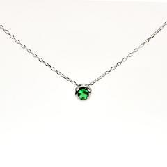 Stříbrný náhrdelník kolečko se smaragdem